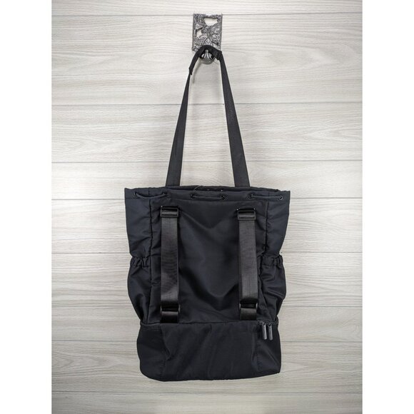 NWT Convertible Gym Bag - Picture 6 of 16